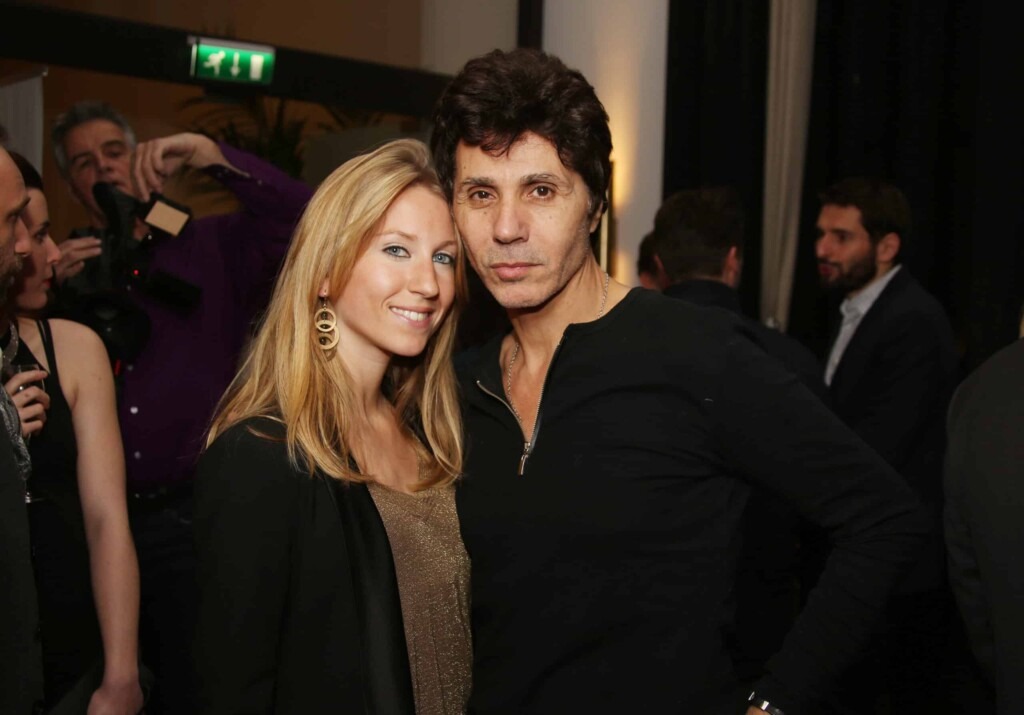 Jean-Luc Lahaye, 72 ans, épouse Paola, sa compagne de 30 ans sa cadette Jean-Luc Lahaye, 72 ans, épouse Paola, sa compagne de 30 ans sa cadette