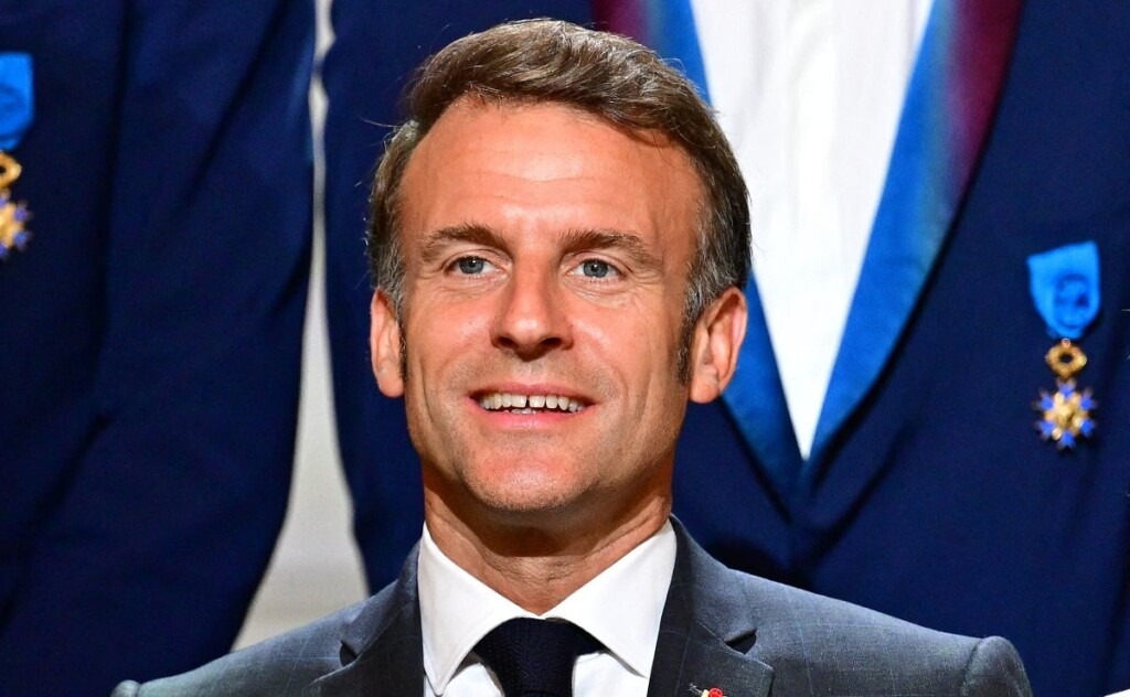 Dès mardi, Emmanuel Macron pourrait dissoudre l’Assemblée nationale : un scénario redouté revient Dès mardi, Emmanuel Macron pourrait dissoudre l’Assemblée nationale : un scénario redouté revient