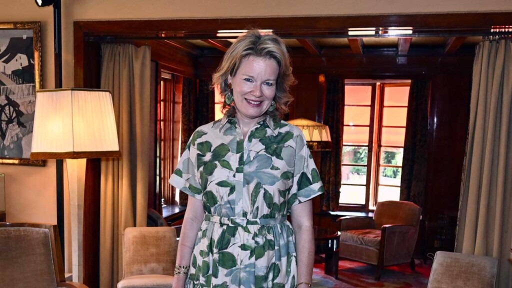 La reine Mathilde visite la Maison Van Buuren à l’époque de l’Art déco La reine Mathilde visite la Maison Van Buuren à l’époque de l’Art déco