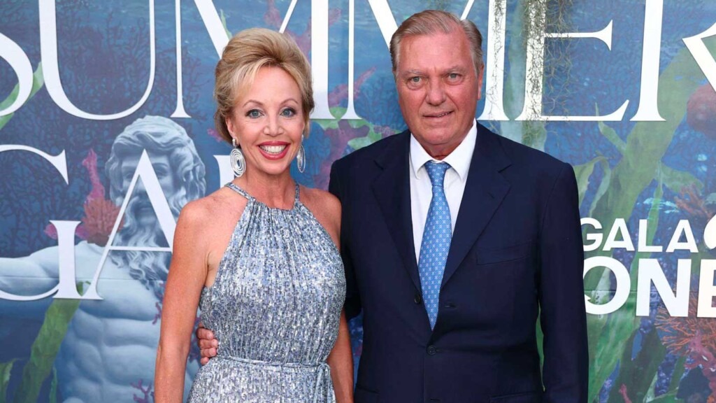 Charles et Camilla de Bourbon des Deux-Siciles ont assisté au gala One à Saint-Tropez avec Rita Ora, Jamie Foxx et Adrien Brody Charles et Camilla de Bourbon des Deux-Siciles ont assisté au gala One à Saint-Tropez avec Rita Ora, Jamie Foxx et Adrien Brody