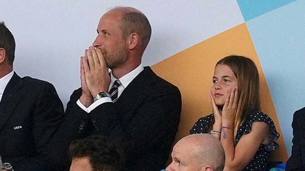 Le prince William et la princesse Charlotte ont ressenti stress et joie lors de la finale de l’Euro féminin, conclue aux tirs Le prince William et la princesse Charlotte ont ressenti stress et joie lors de la finale de l’Euro féminin, conclue aux tirs