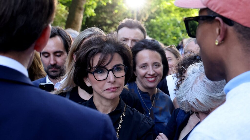 Cette personne va-t-elle enfin se calmer ? Cette personne va-t-elle enfin se calmer ?