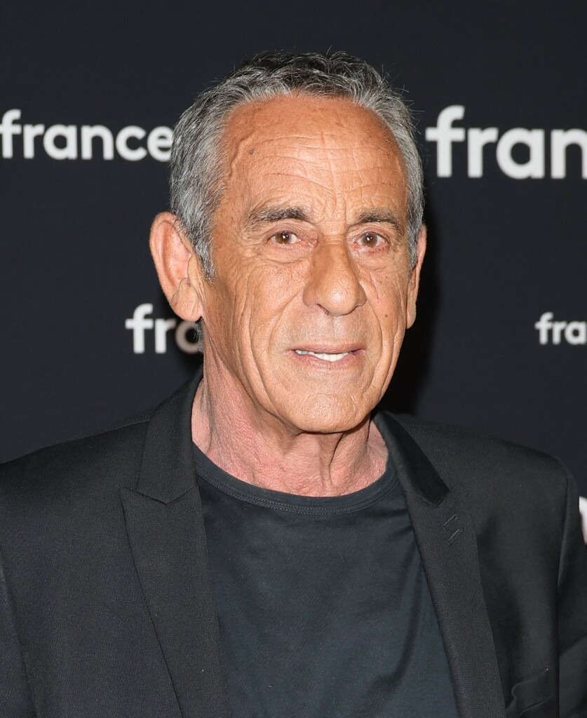 Thierry Ardisson dévoile ses nuits : faire l’amour devant 50 personnes est peu excitant Thierry Ardisson dévoile ses nuits : faire l’amour devant 50 personnes est peu excitant
