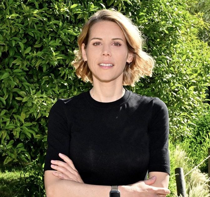 Tiphaine Auzière, maman comblée, partage un moment émouvant : sa fille Elise, 12 ans, vice-championne Tiphaine Auzière, maman comblée, partage un moment émouvant : sa fille Elise, 12 ans, vice-championne