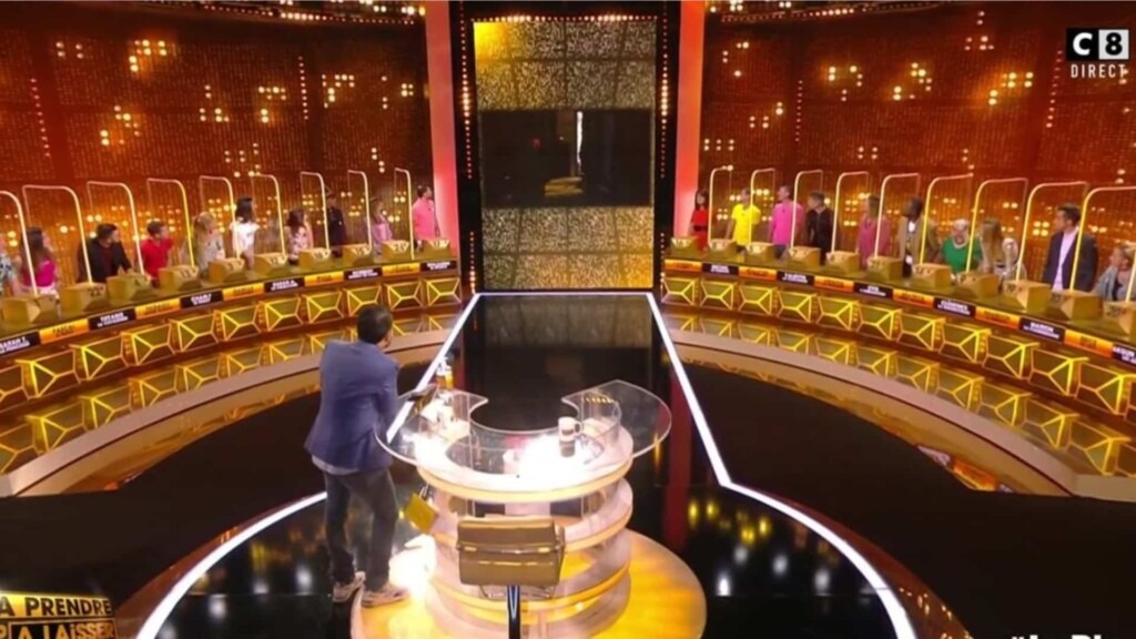 Le célèbre animateur télé en difficulté après la fuite de sa sextape : à prendre ou à laisser Le célèbre animateur télé en difficulté après la fuite de sa sextape : à prendre ou à laisser