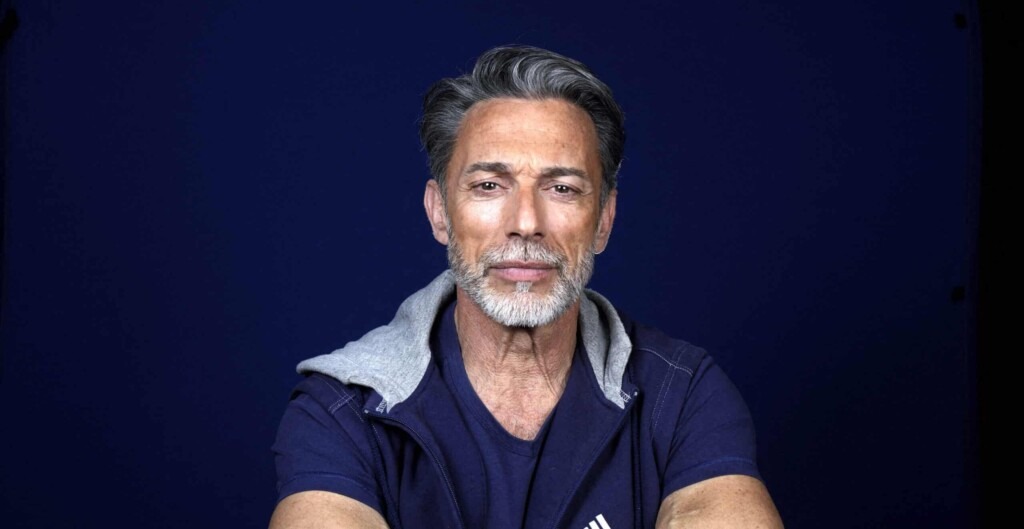 Gérard Vives, devenu châtelain, révèle une vidéo surprenante sur sa nouvelle carrière Gérard Vives, devenu châtelain, révèle une vidéo surprenante sur sa nouvelle carrière