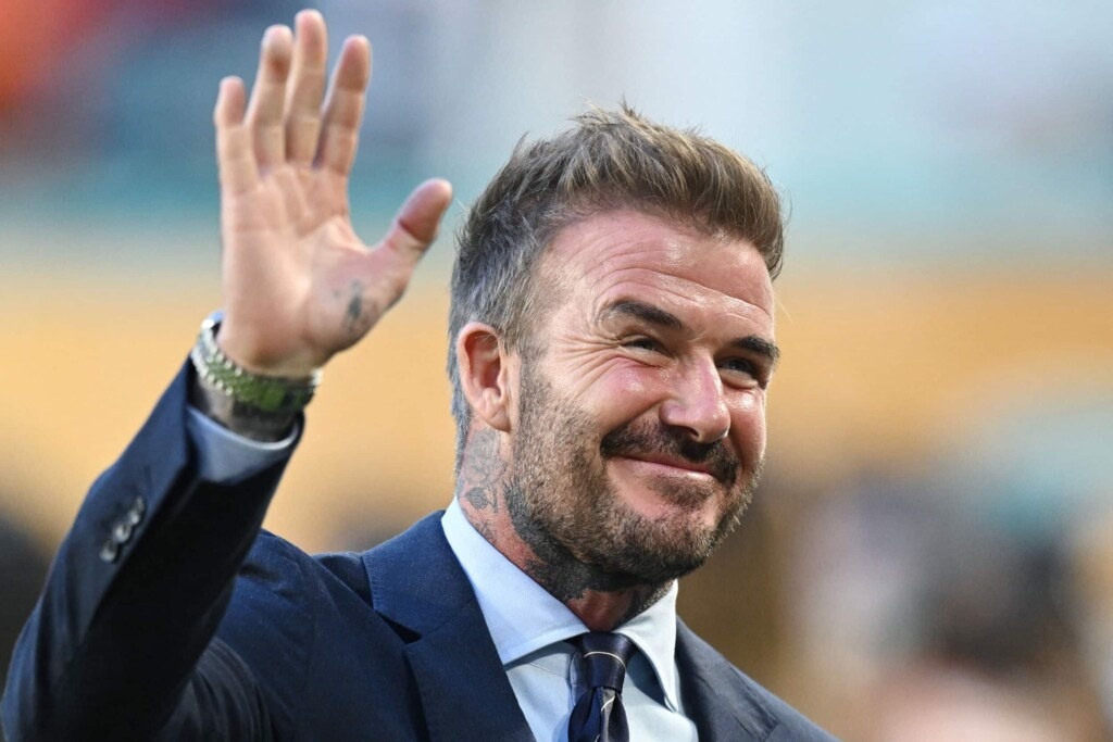 Cruz, fils de David Beckham, et sa compagne aperçus en train de faire la fête sur un yacht Cruz, fils de David Beckham, et sa compagne aperçus en train de faire la fête sur un yacht