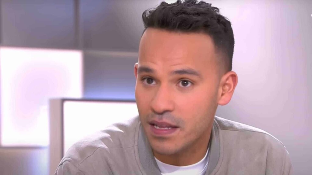Mohamed Bouhafsi a été opéré d’urgence avant la rentrée de C à vous, évitant l’amputation Mohamed Bouhafsi a été opéré d’urgence avant la rentrée de C à vous, évitant l’amputation