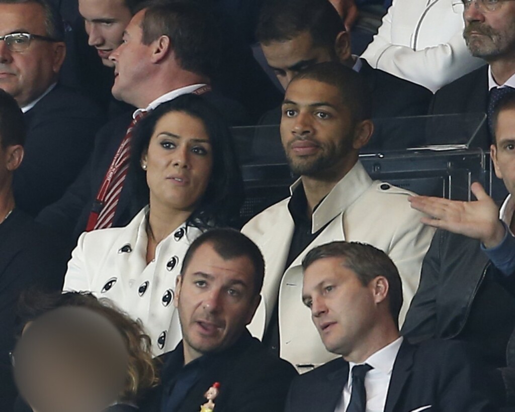 Qui est Aurélie, la compagne de Nicolas Batum et mère de ses deux enfants ? Qui est Aurélie, la compagne de Nicolas Batum et mère de ses deux enfants ?
