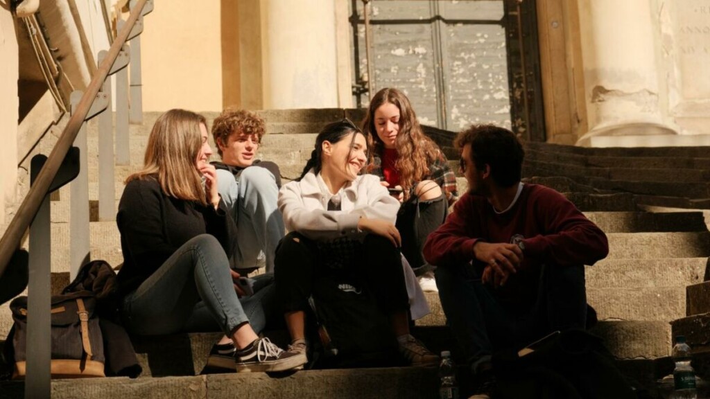 Quel est ce phénomène de la culture de la gêne qui entrave les jeunes générations ? Quel est ce phénomène de la culture de la gêne qui entrave les jeunes générations ?