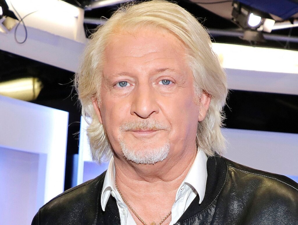 Après avoir mimé une fellation sur scène, Patrick Sébastien parle de menaces Après avoir mimé une fellation sur scène, Patrick Sébastien parle de menaces