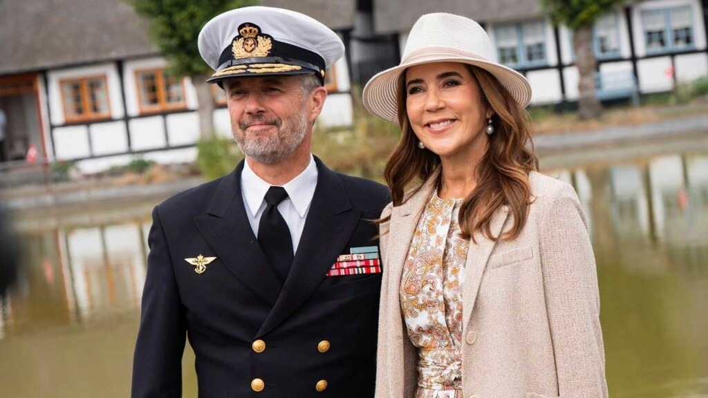 Le roi Frederik X et la reine Mary achèvent leur croisière estivale sur l’île de Samsø Le roi Frederik X et la reine Mary achèvent leur croisière estivale sur l’île de Samsø
