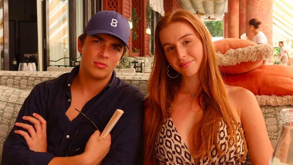 Le prince Aymeric de Belgique passe ses vacances avec ses cousines, descendantes de la princesse Antoinette Le prince Aymeric de Belgique passe ses vacances avec ses cousines, descendantes de la princesse Antoinette