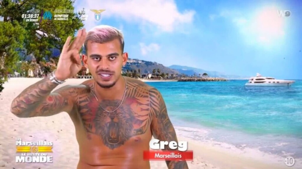 Greg Yega (Les Marseillais) agressé et assommé dans la rue, vidéos virales sur Internet Greg Yega (Les Marseillais) agressé et assommé dans la rue, vidéos virales sur Internet