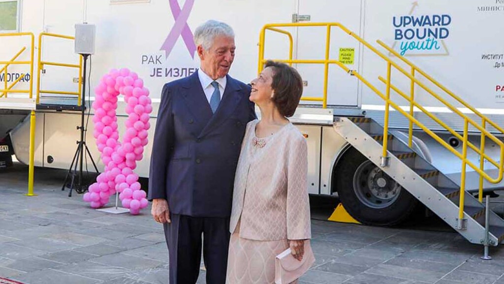 La princesse Katherine, guérie du cancer, revient à Belgrade pour son premier engagement public La princesse Katherine, guérie du cancer, revient à Belgrade pour son premier engagement public