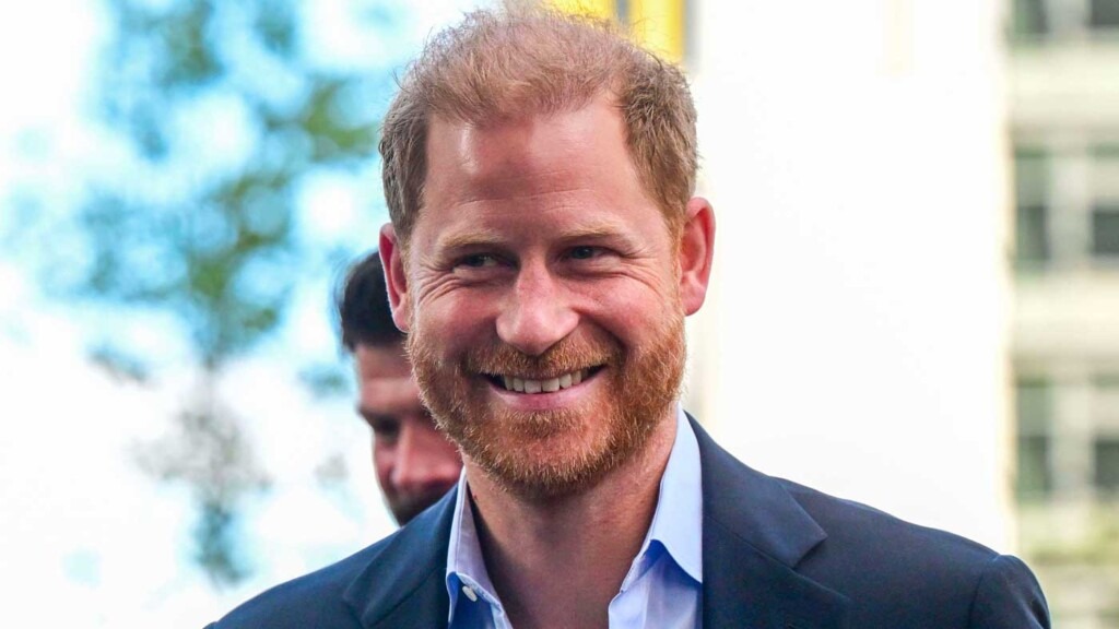 Le roi Charles III a pris le thé en compagnie du prince Harry Le roi Charles III a pris le thé en compagnie du prince Harry