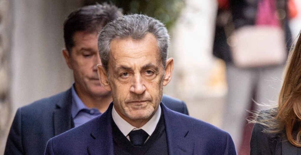 Un balai, du thon, des yaourts… Les premières révélations sur la vie carcérale de Nicolas Sarkozy Un balai, du thon, des yaourts… Les premières révélations sur la vie carcérale de Nicolas Sarkozy