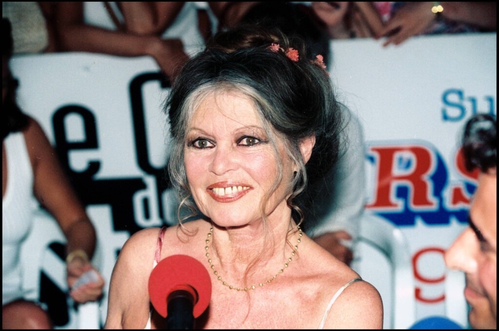 La rumeur sur la mort de Brigitte Bardot est démentie La rumeur sur la mort de Brigitte Bardot est démentie