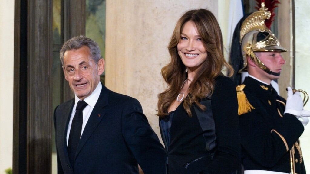 Carla Bruni dévoile des détails audacieux sur sa vie intime avec Nicolas Sarkozy Carla Bruni dévoile des détails audacieux sur sa vie intime avec Nicolas Sarkozy
