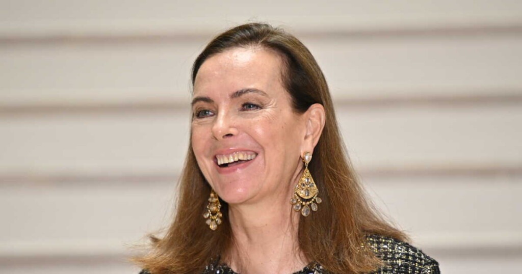 Carole Bouquet : l’actrice a eu un malaise pendant une représentation théâtrale Carole Bouquet : l’actrice a eu un malaise pendant une représentation théâtrale