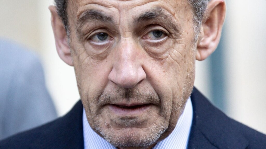 Nicolas Sarkozy est en prison, et une enquête pour menaces de mort a débuté en moins d’une semaine Nicolas Sarkozy est en prison, et une enquête pour menaces de mort a débuté en moins d’une semaine