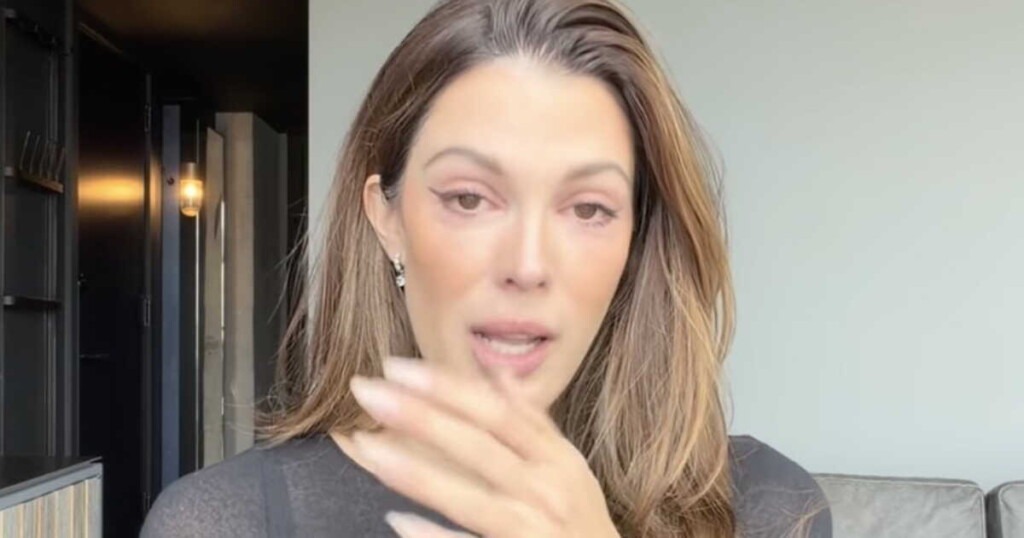 Iris Mittenaere émue aux larmes se livre et touche les internautes par sa vulnérabilité Iris Mittenaere émue aux larmes se livre et touche les internautes par sa vulnérabilité