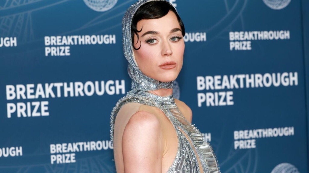 Katy Perry et Justin Trudeau officialisent leur romance lors d’une escapade à Paris Katy Perry et Justin Trudeau officialisent leur romance lors d’une escapade à Paris