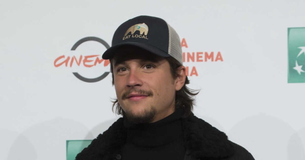Nekfeu s’exprime après sa garde à vue et réfute les graves accusations à son encontre Nekfeu s’exprime après sa garde à vue et réfute les graves accusations à son encontre
