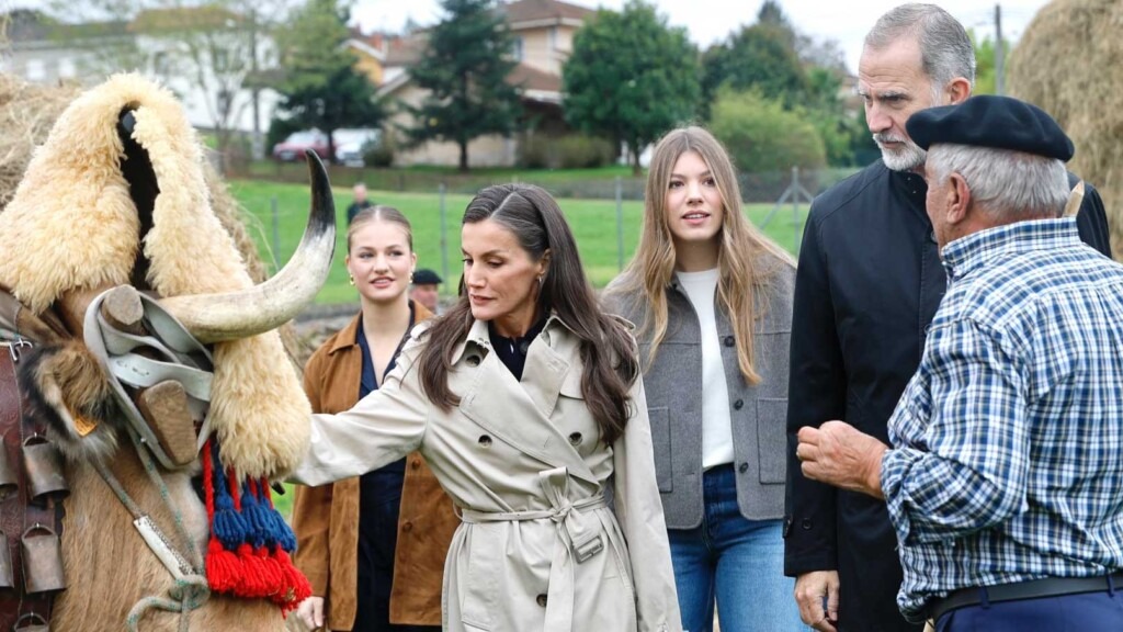 La princesse Leonor a guidé sa famille jusqu’au village modèle de Valdesoto La princesse Leonor a guidé sa famille jusqu’au village modèle de Valdesoto