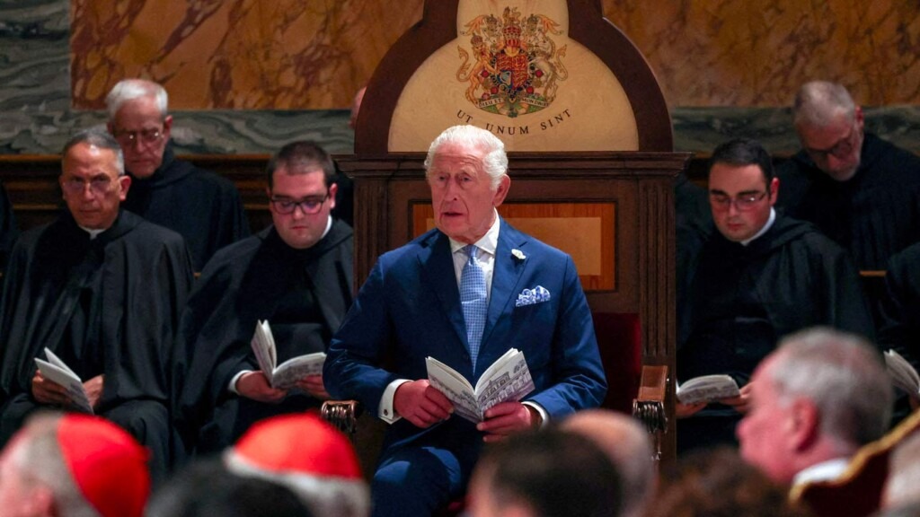 Le roi Charles III reçoit le titre de Confrère royal et un trône éternel à Saint-Paul-hors-les-Murs Le roi Charles III reçoit le titre de Confrère royal et un trône éternel à Saint-Paul-hors-les-Murs