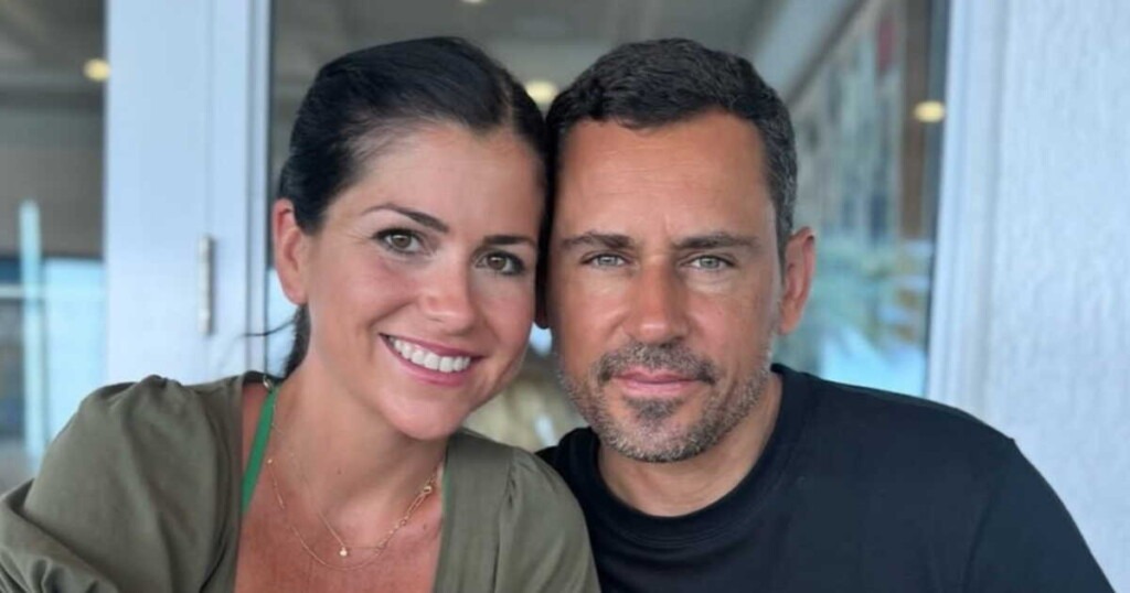 Deux mois après l’hospitalisation d’Olivier, Delphine Colas annonce enfin une bonne nouvelle Deux mois après l’hospitalisation d’Olivier, Delphine Colas annonce enfin une bonne nouvelle