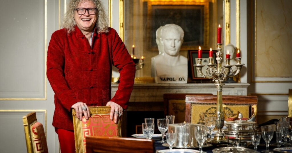 Pierre-Jean Chalençon choque encore en prônant l’interdiction du voile et le départ de la France Pierre-Jean Chalençon choque encore en prônant l’interdiction du voile et le départ de la France
