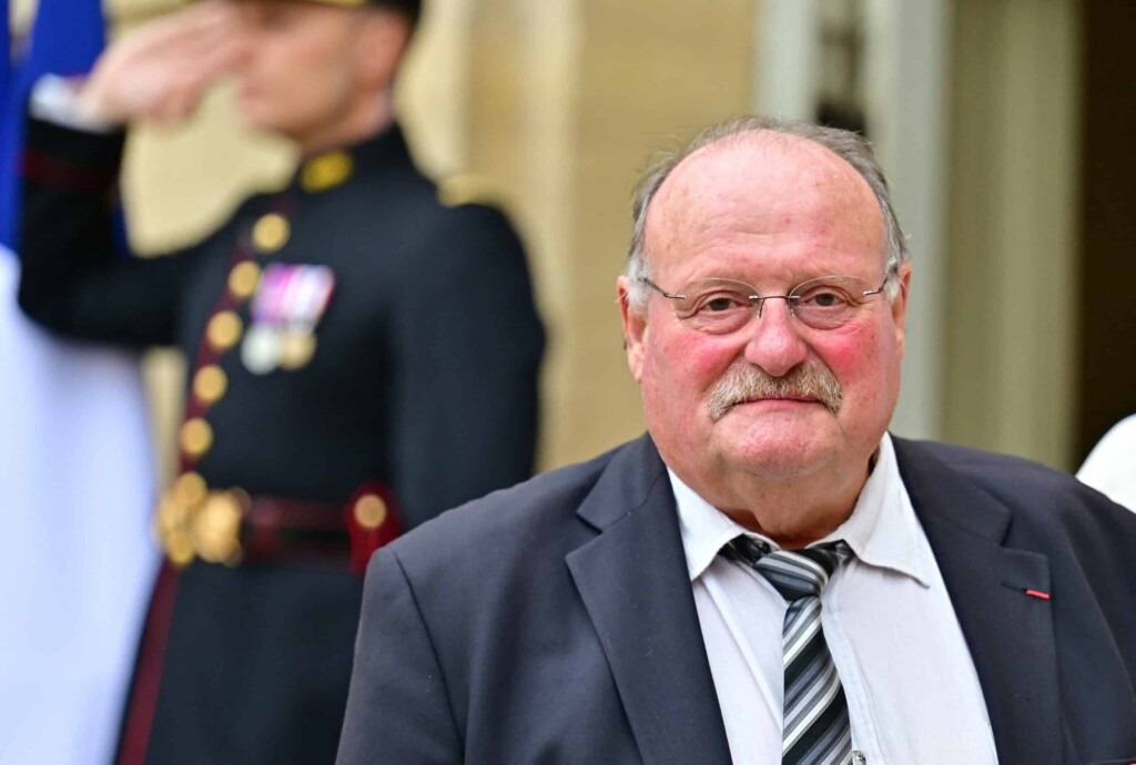 Après trois mois à la rue, le ministre Michel Fournier fait une déclaration surprenante Après trois mois à la rue, le ministre Michel Fournier fait une déclaration surprenante