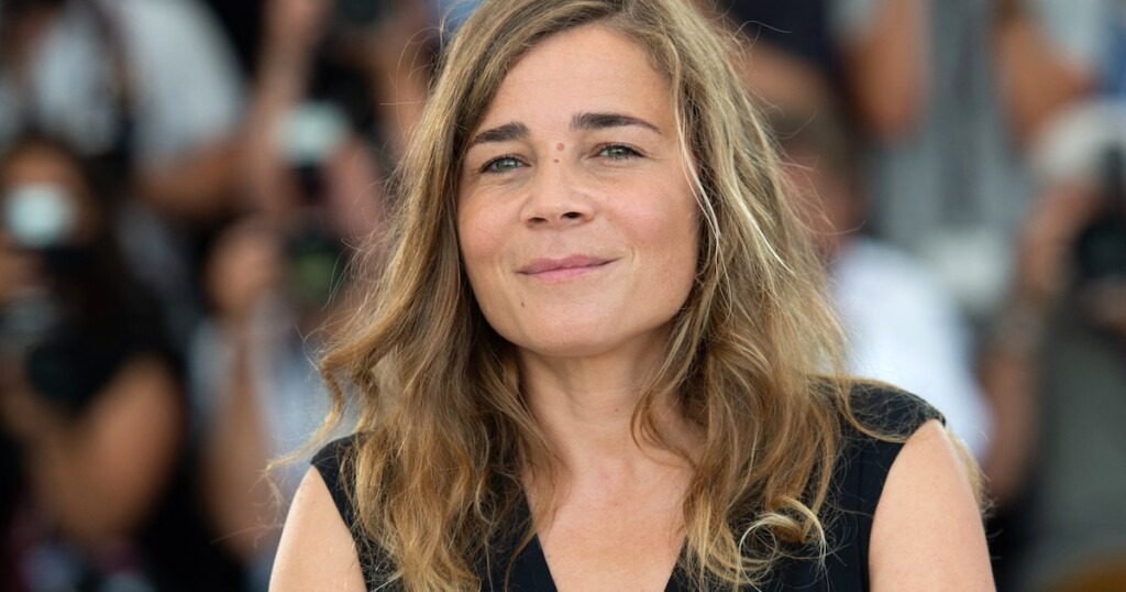 Blanche Gardin surprend : elle arrête le stand-up et ne fera plus de blagues Blanche Gardin surprend : elle arrête le stand-up et ne fera plus de blagues