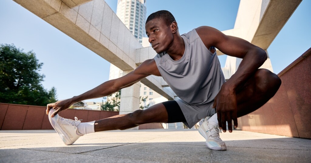 Comment bien débuter la course à pied ? Un kinésithérapeute partage 5 conseils pratiques Comment bien débuter la course à pied ? Un kinésithérapeute partage 5 conseils pratiques