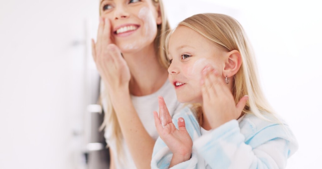 Les cosmétiques pour enfants sont-ils vraiment nécessaires ? Cela semble absurde. Les cosmétiques pour enfants sont-ils vraiment nécessaires ? Cela semble absurde.