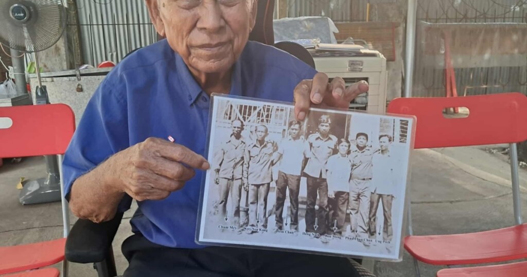 Rencontre au Cambodge avec Chum Mey, 95 ans, rescapé du génocide sous Pol Pot Rencontre au Cambodge avec Chum Mey, 95 ans, rescapé du génocide sous Pol Pot