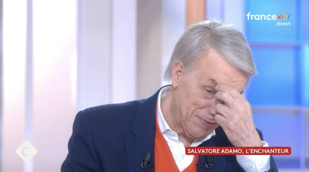 Salvatore Adamo confie sur C à Vous avoir repris une chanson entendue à la Gare du Nord Salvatore Adamo confie sur C à Vous avoir repris une chanson entendue à la Gare du Nord