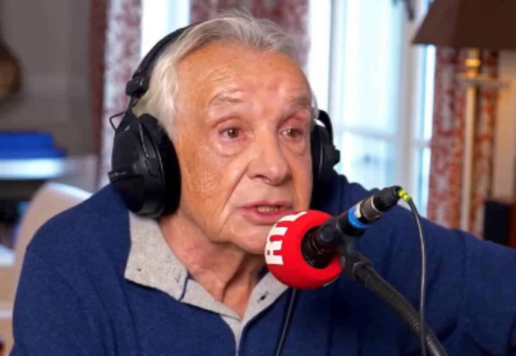 Michel Sardou voit les Français comme un peuple de râleurs et d’embêtants Michel Sardou voit les Français comme un peuple de râleurs et d’embêtants