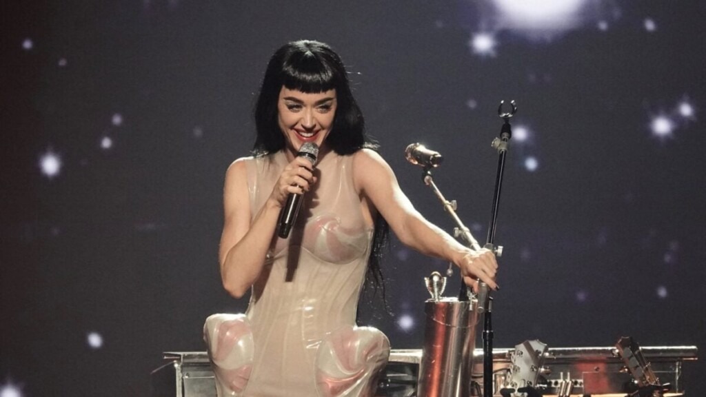 Katy Perry officialise sa relation avec Justin Trudeau Katy Perry officialise sa relation avec Justin Trudeau