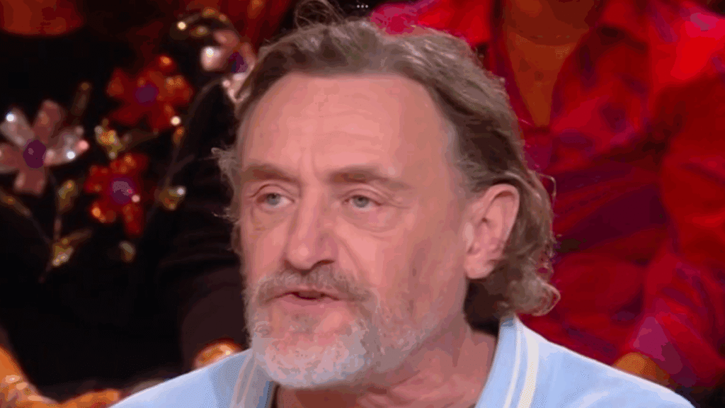 Jean-Paul Rouve évoque avoir échappé de peu à la mort lors de sa naissance Jean-Paul Rouve évoque avoir échappé de peu à la mort lors de sa naissance