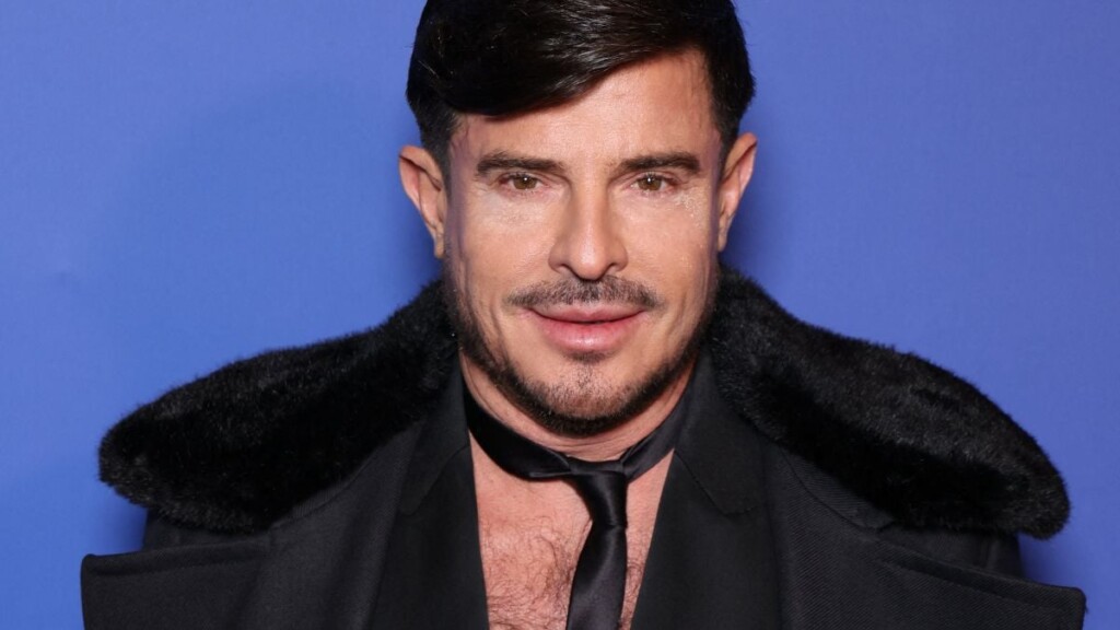 Vincent Niclo répond aux critiques sur son apparence en précisant sa position Vincent Niclo répond aux critiques sur son apparence en précisant sa position