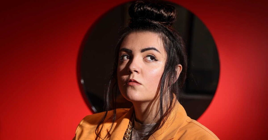 Gia Martinelli, ancienne compagne d’Hoshi, craint pour son avenir professionnel en raison de leur conflit Gia Martinelli, ancienne compagne d’Hoshi, craint pour son avenir professionnel en raison de leur conflit