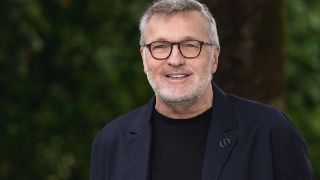 Laurent Ruquier évoque sa rupture avec Hugo Manos : L’émission a tout changé Laurent Ruquier évoque sa rupture avec Hugo Manos : L’émission a tout changé