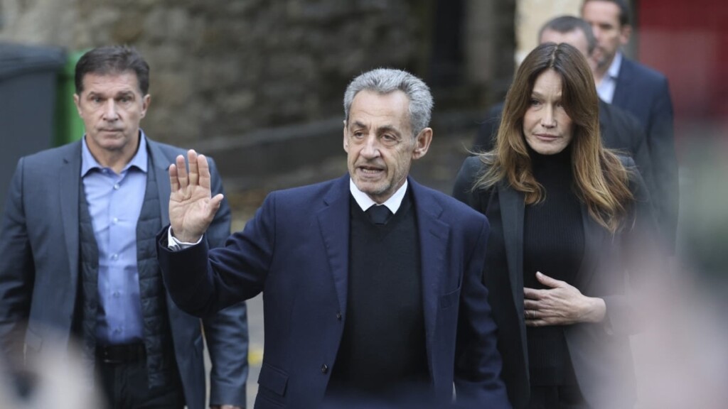 Libéré récemment, Nicolas Sarkozy est à nouveau impliqué dans une affaire de faveurs personnelles Libéré récemment, Nicolas Sarkozy est à nouveau impliqué dans une affaire de faveurs personnelles