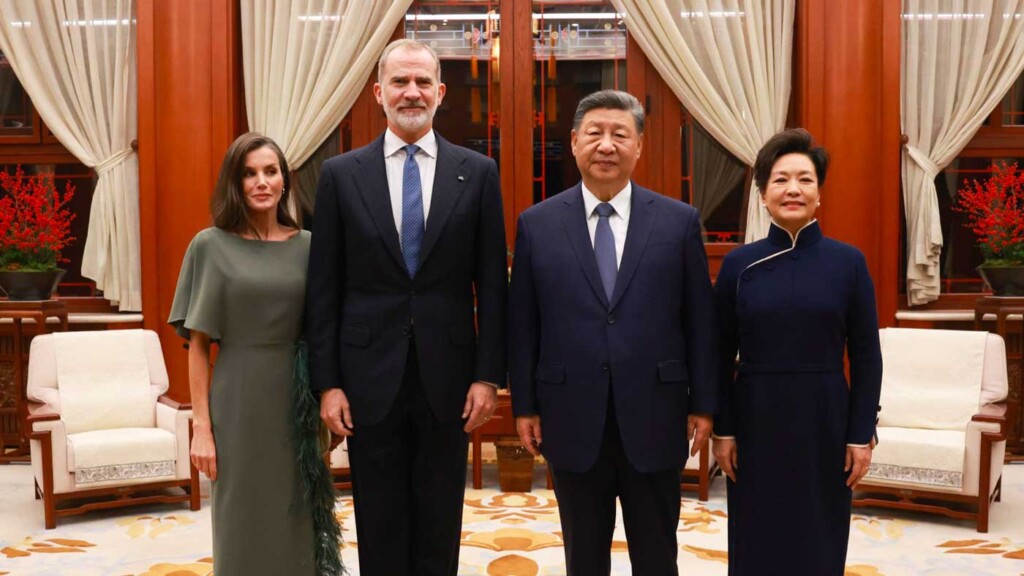 Le roi Felipe et la reine Letizia dînent en privé avec le président Xi Jinping à Pékin Le roi Felipe et la reine Letizia dînent en privé avec le président Xi Jinping à Pékin