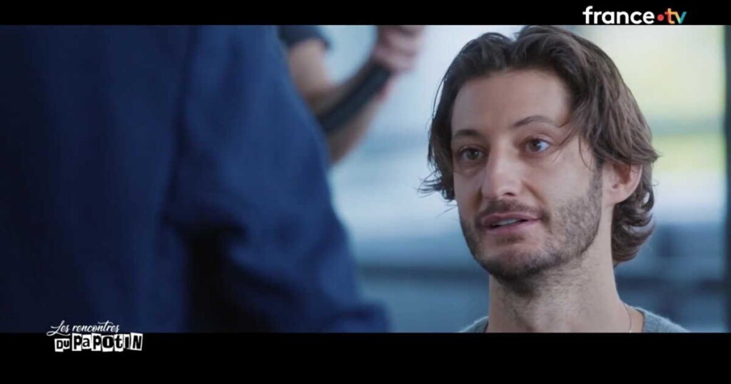 Pierre Niney dévoile comment Natasha Andrews accepte ses scènes intimes dans Les Rencontres du Papotin Pierre Niney dévoile comment Natasha Andrews accepte ses scènes intimes dans Les Rencontres du Papotin