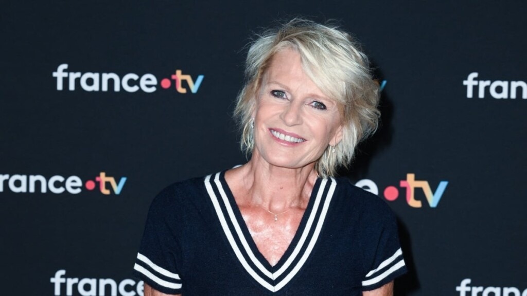 Sophie Davant, 62 ans, parle ouvertement de sa ménopause et de sa vie intime : la lubrification Sophie Davant, 62 ans, parle ouvertement de sa ménopause et de sa vie intime : la lubrification