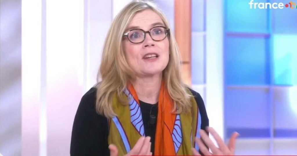Isabelle Carré raconte comment un film avec Romy Schneider a déclenché sa guérison du mal-être Isabelle Carré raconte comment un film avec Romy Schneider a déclenché sa guérison du mal-être
