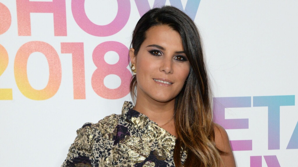 Les vacances de Karine Ferri et Yoann Gourcuff ont été troublées par l’absence de leur mère Les vacances de Karine Ferri et Yoann Gourcuff ont été troublées par l’absence de leur mère
